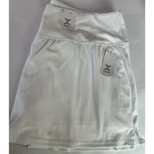 NWT Xersion Women’s Size 3X White Skort High rise Fitted Shorts Skirt Quick-Dri